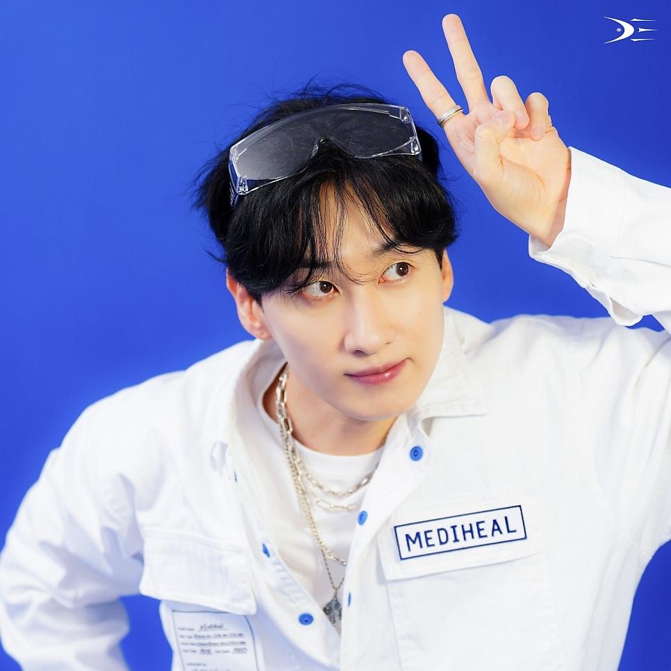 Latest photo of Eunhyuk (Super Junior)