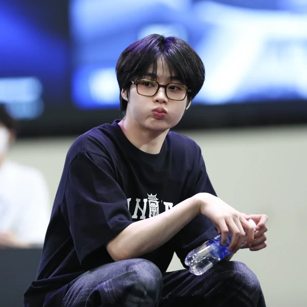 Popular profile picture of Hanbin (TEMPEST) loved by fans