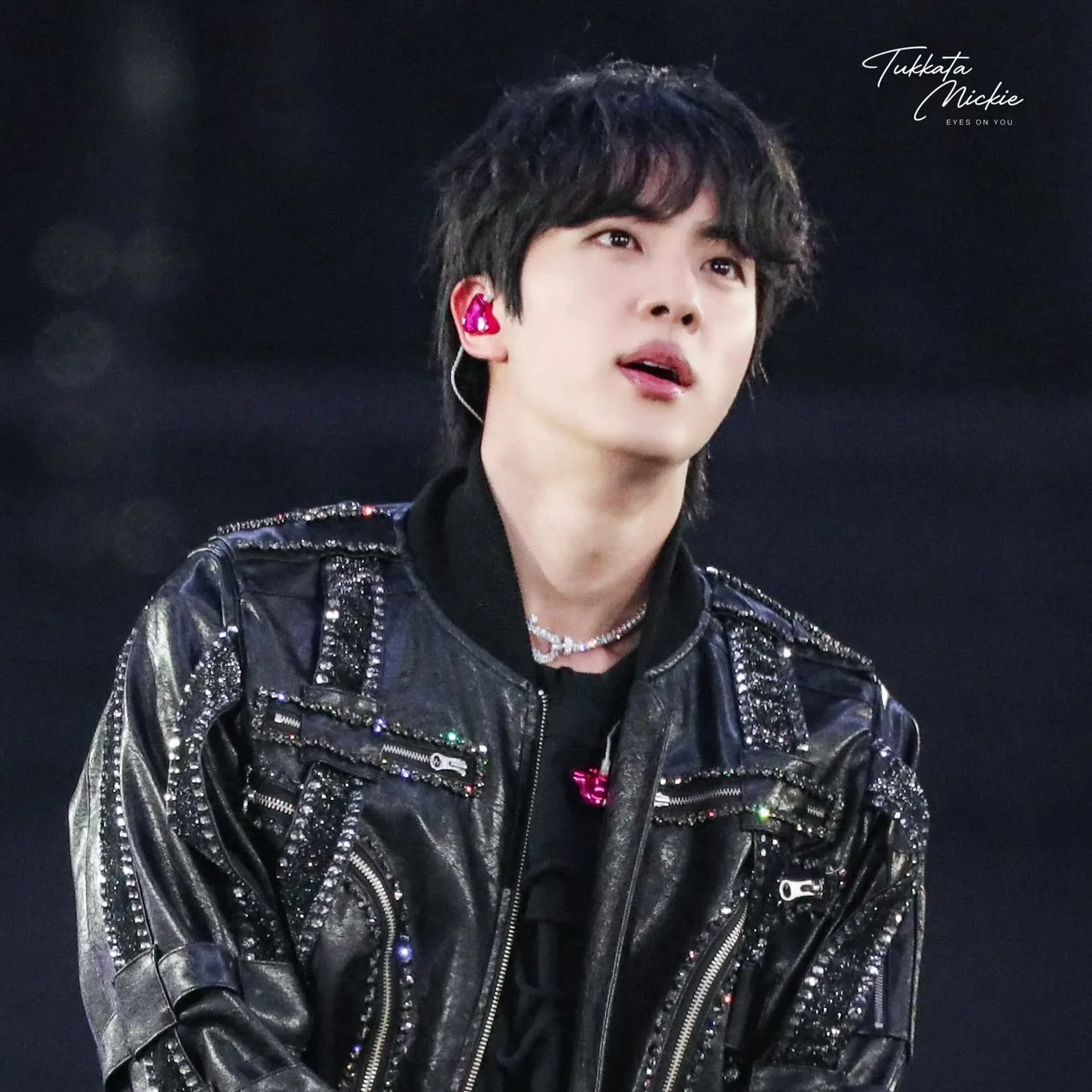 Potret di balik layar Jin (BTS)