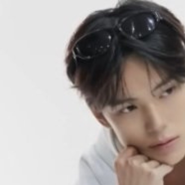 Behind-the-scenes cut of Minhyuk (MONSTA X)