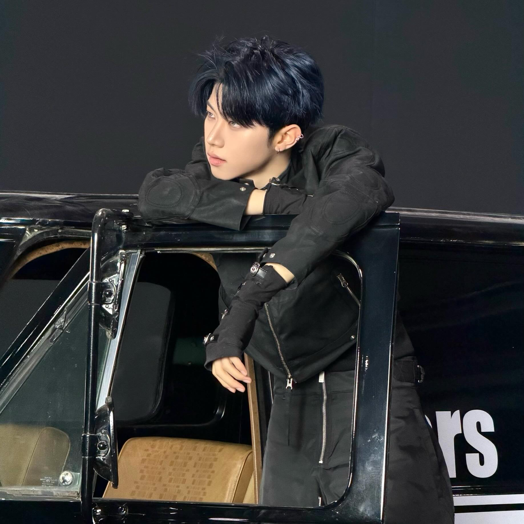 Recent activity shot of Hyunwoo (Xikers)