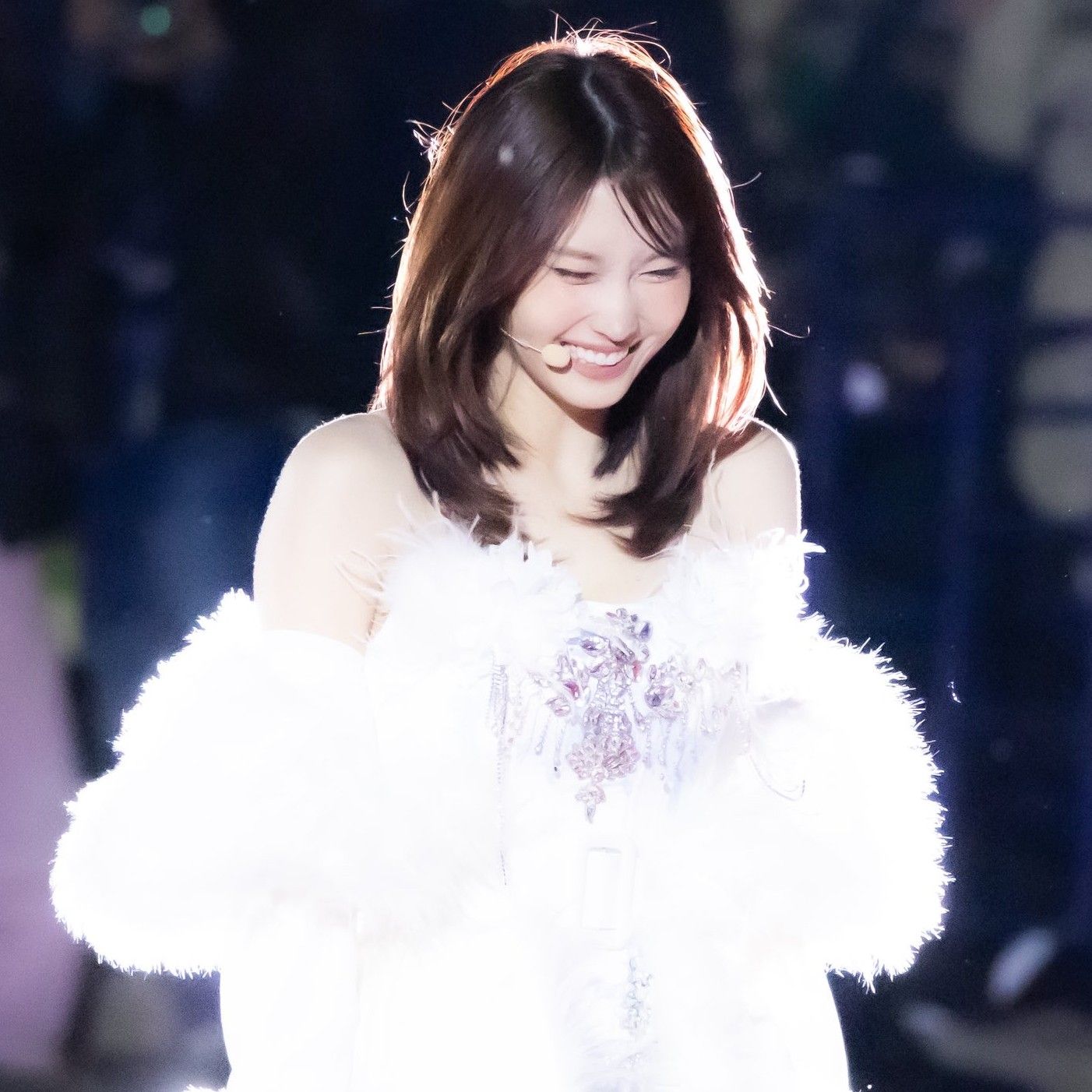 모모 (TWICE) 최근 활동샷