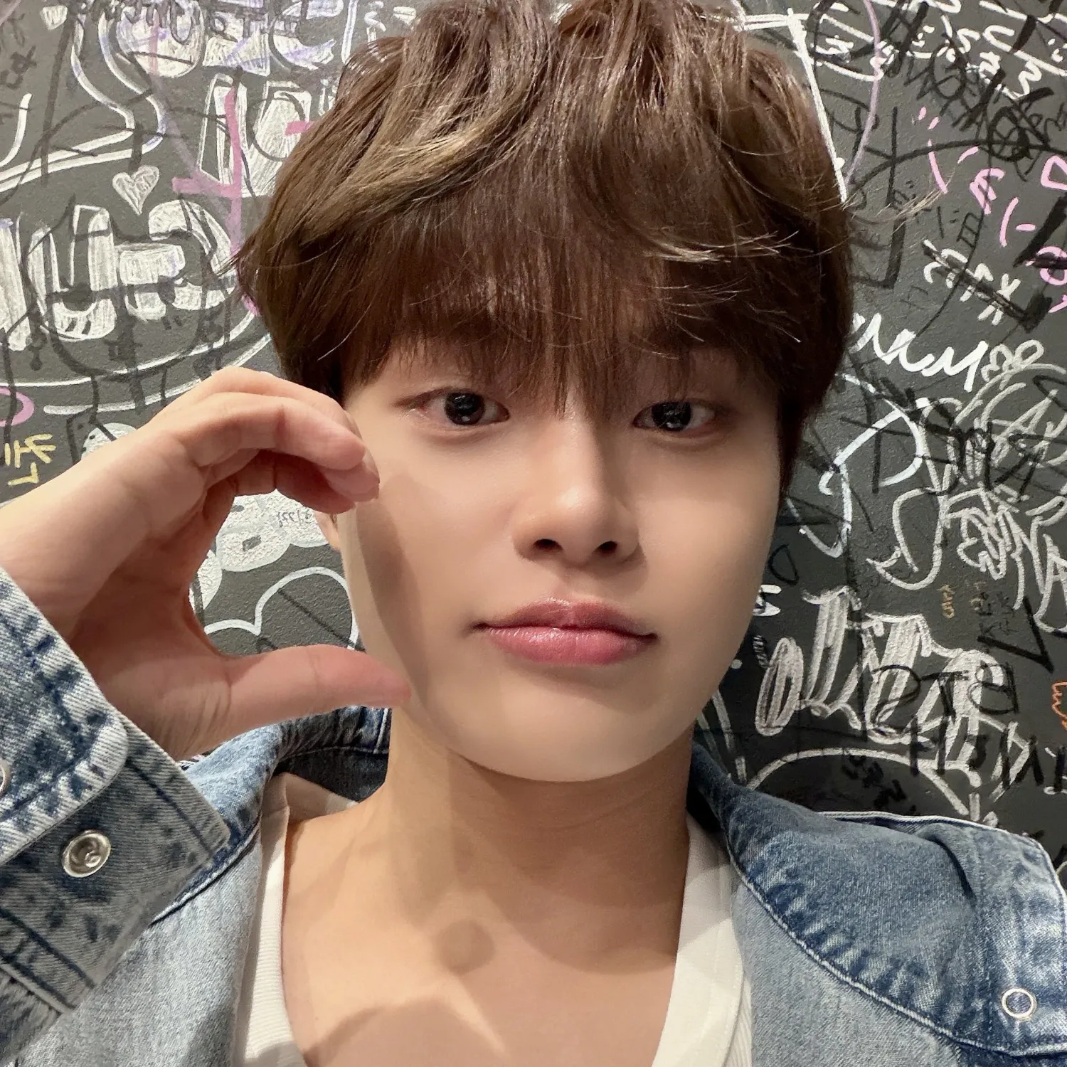 Latest photo of Lee Daehwi (AB6IX)