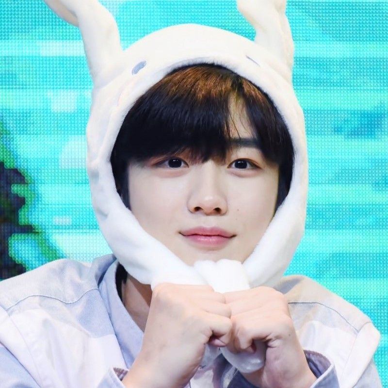 Behind-the-scenes cut of Kim Yohan (WEi)