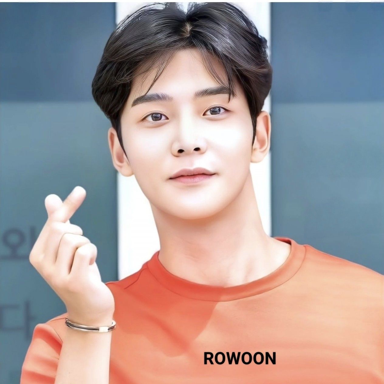 ロウンの舞台裏ショット