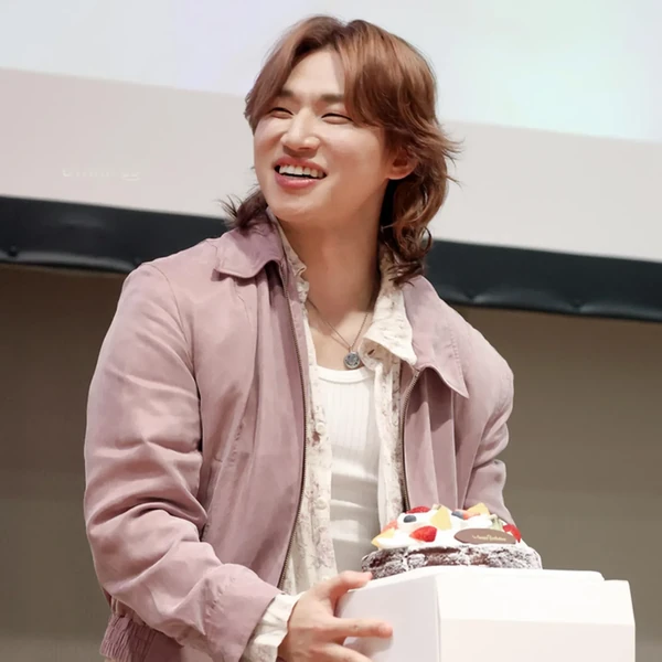 Shining profile picture of Daesung (BIGBANG) on today's Choeaedol