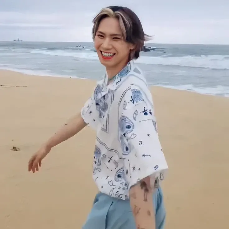 아스트로의 비하인드 컷