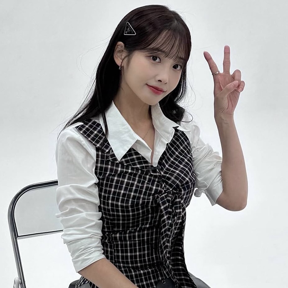 Latest photo of You Jiae (Lovelyz)