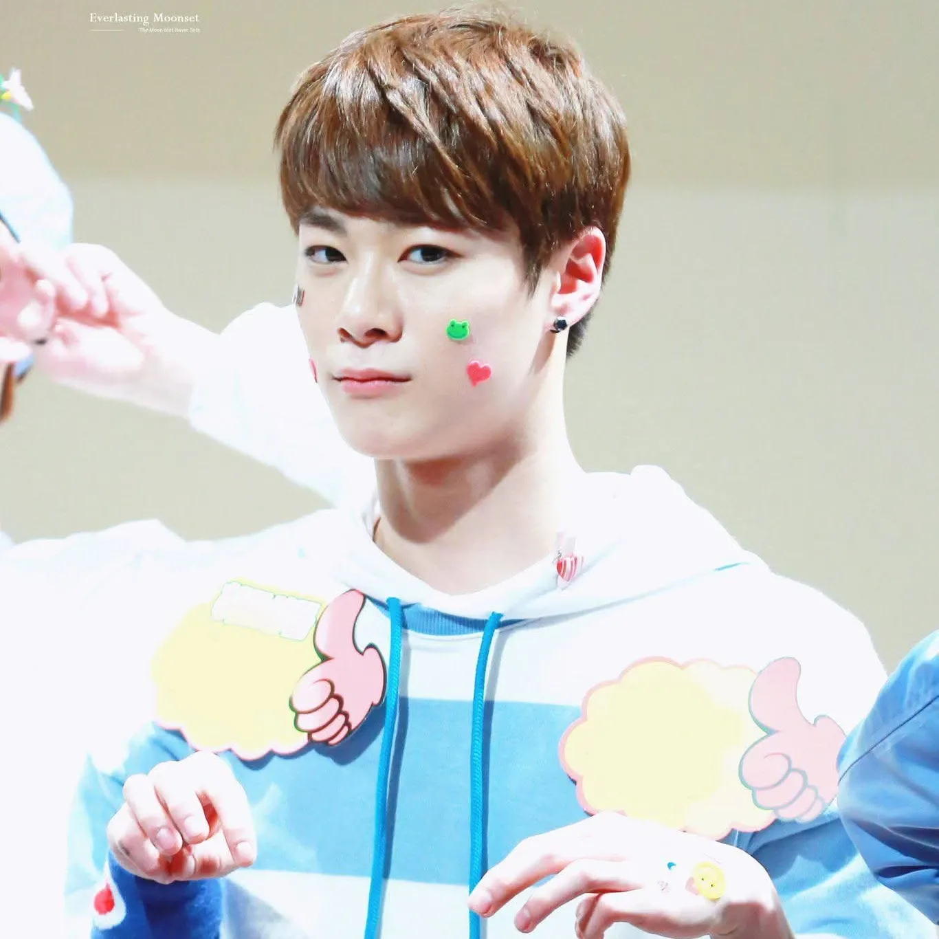 A moment captured by Moonbin (ASTRO)'s fan