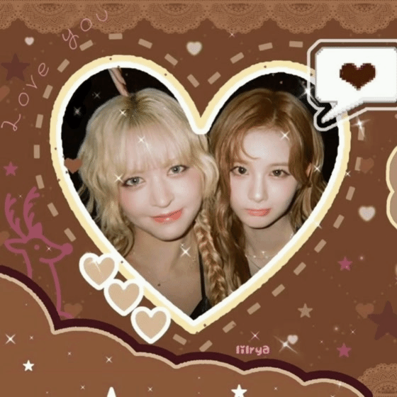 Recent activity shot of LILY (NMIXX)