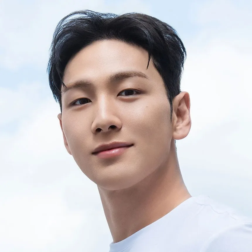 백호의 최신 사진