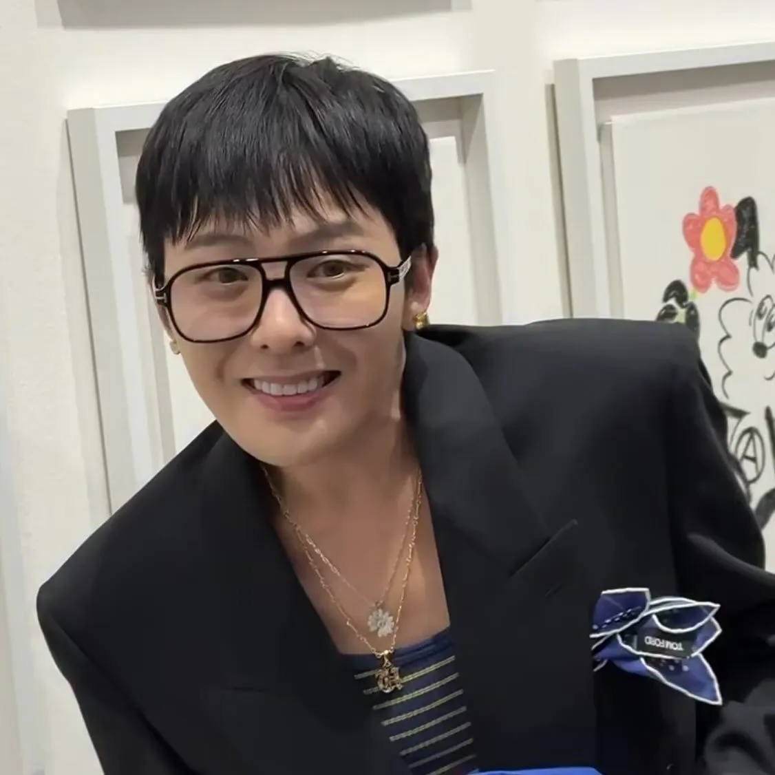 Recent activity shot of G-DRAGON (BIGBANG)