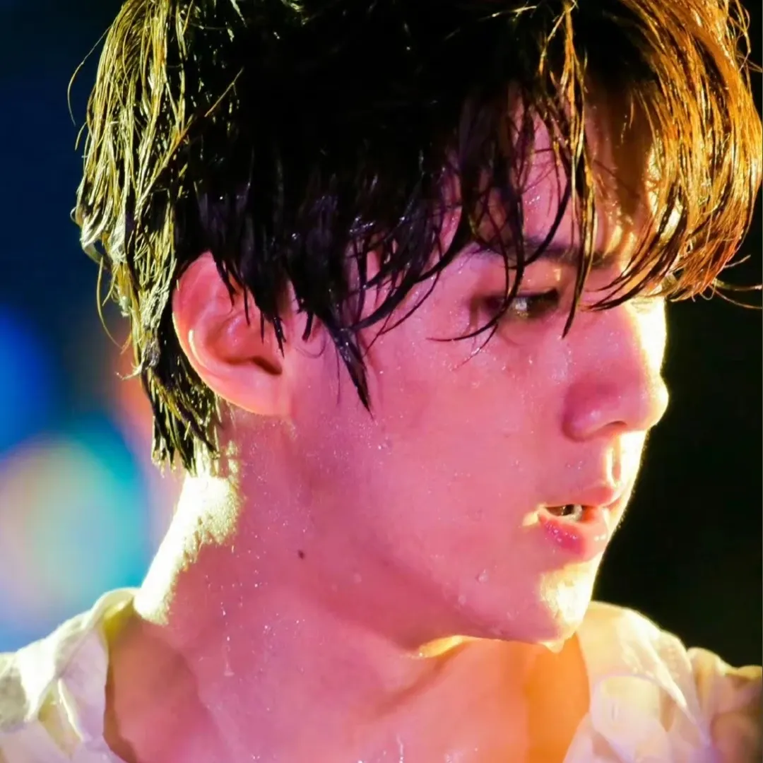 세훈 (EXO) 최근 활동샷