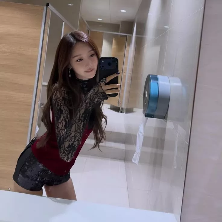 Foto terbaru Giselle (aespa)