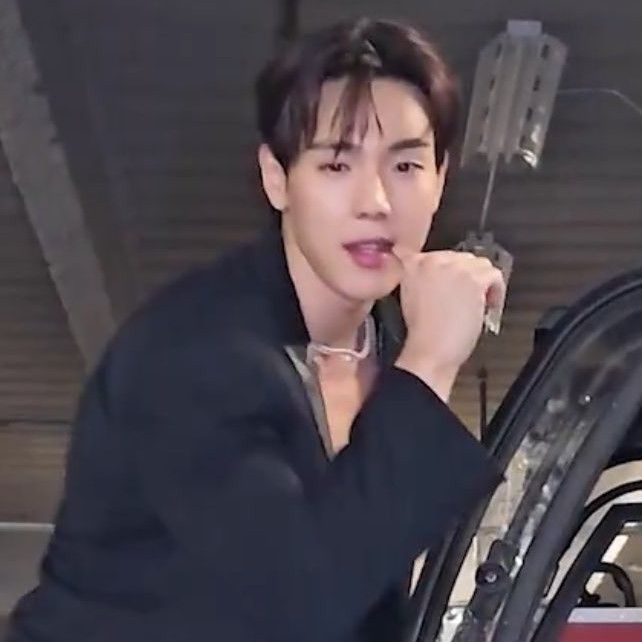 셔누 (몬스타엑스)의 비하인드 컷