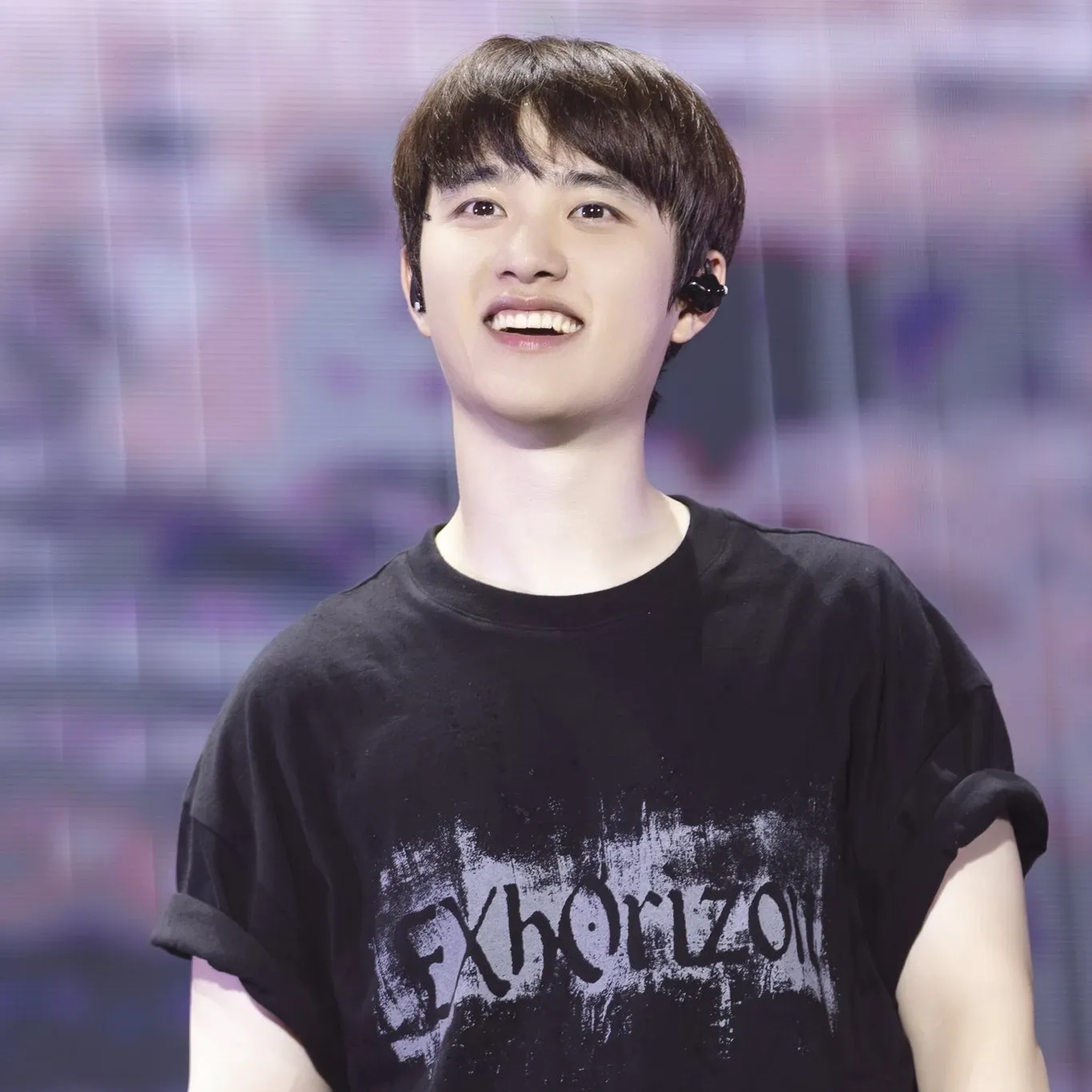 Momen yang diabadikan oleh penggemar D.O. (EXO)