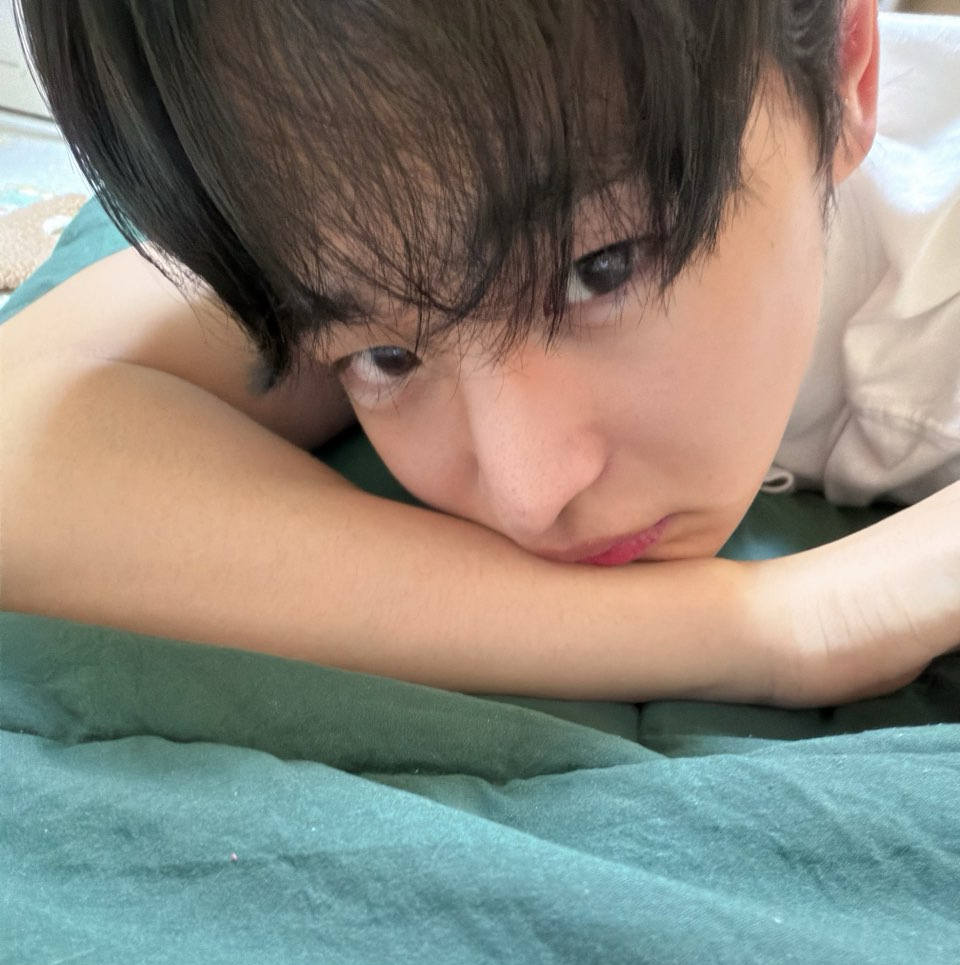 Latest photo of Choi Byungchan