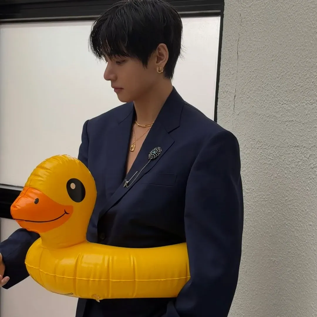 뷔 (방탄소년단) 팬이 찍은 순간