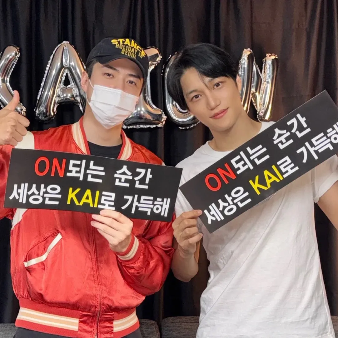 Behind-the-scenes cut of EXO