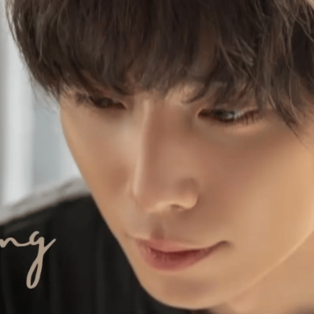 Recent activity shot of Hwiyoung (SF9)