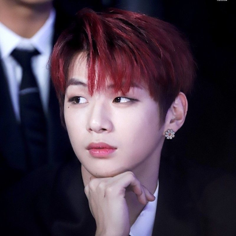 강다니엘 최근 활동샷