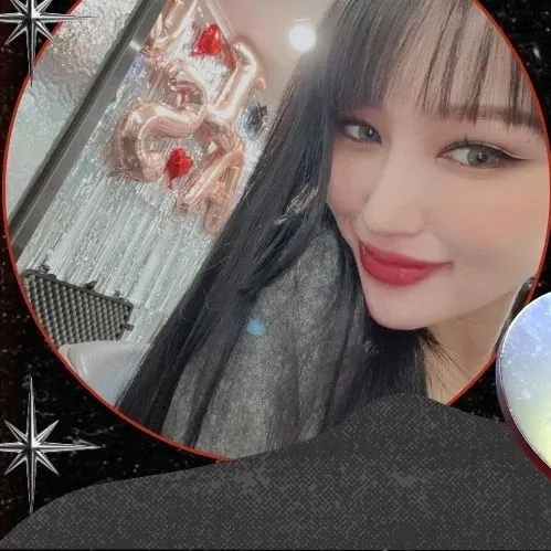 Latest photo of Siyeon (DREAMCATCHER)