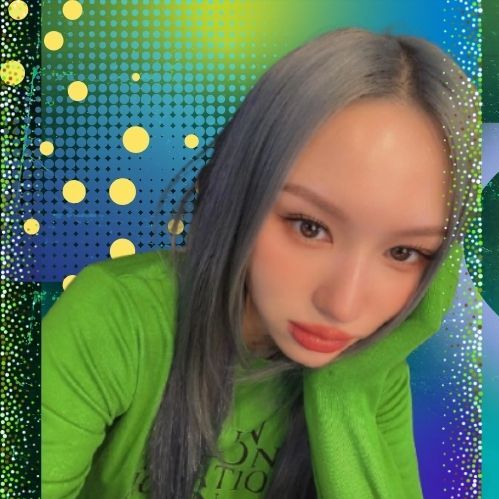 Recent activity shot of Siyeon (DREAMCATCHER)