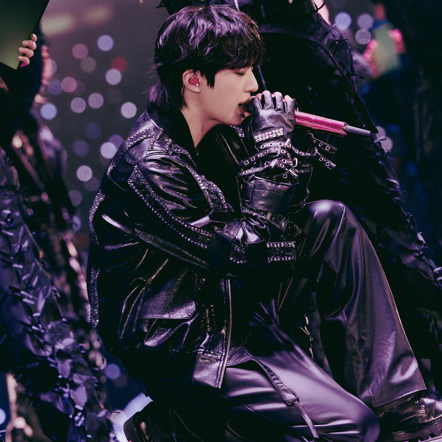 Foto aktivitas terbaru Jin (BTS)