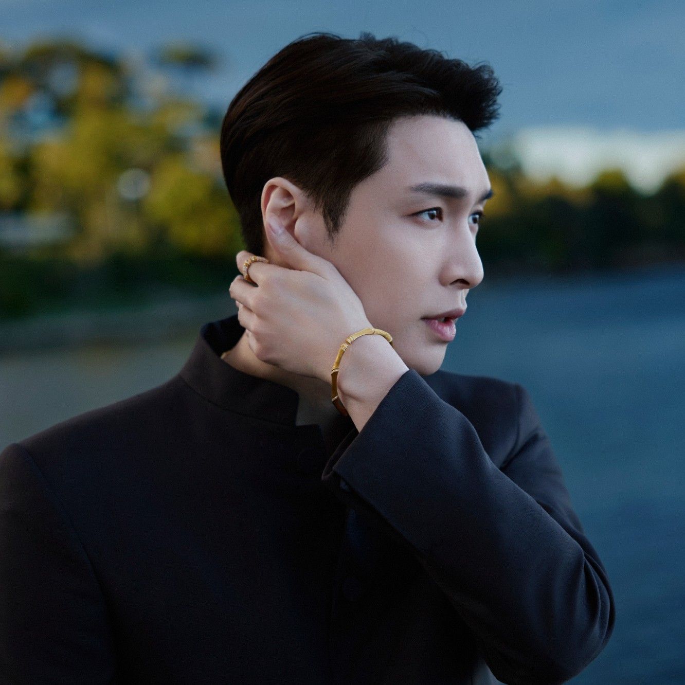 Recent activity shot of Lay (EXO)