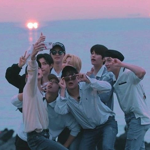 Stray Kids의 비하인드 컷