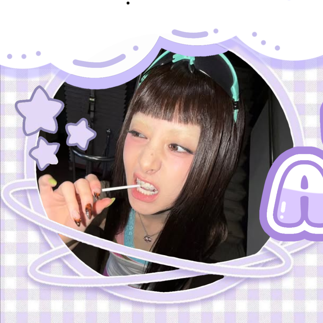 Recent activity shot of Huh Yunjin (LE SSERAFIM)