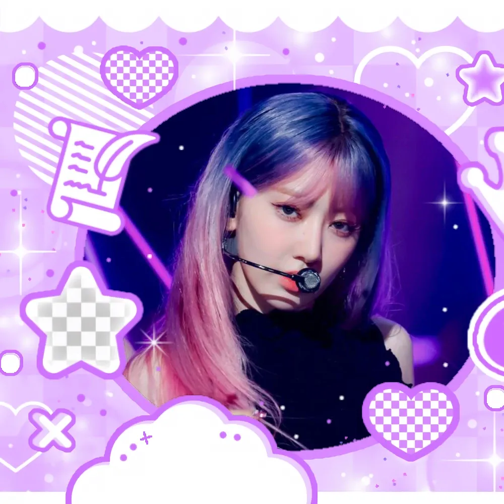 Recent activity shot of LE SSERAFIM