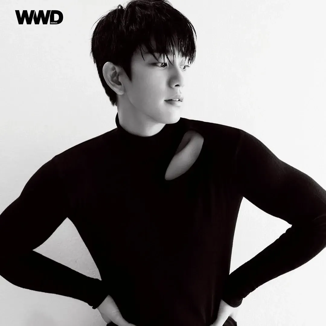 Recent activity shot of Jinyoung (GOT7)