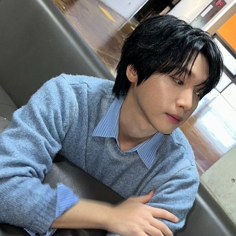 Behind-the-scenes cut of Jeong Sewoon