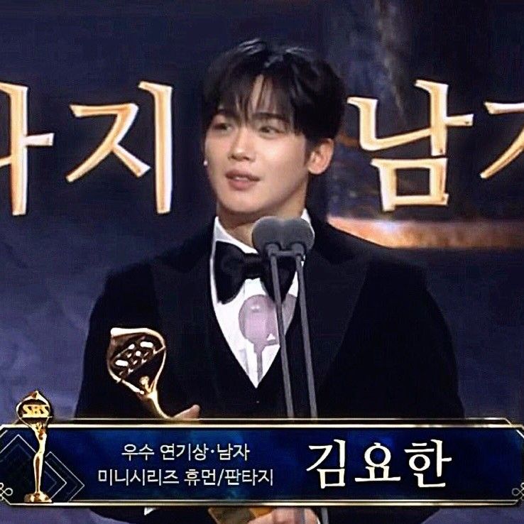 Recent activity shot of Kim Yohan (WEi)