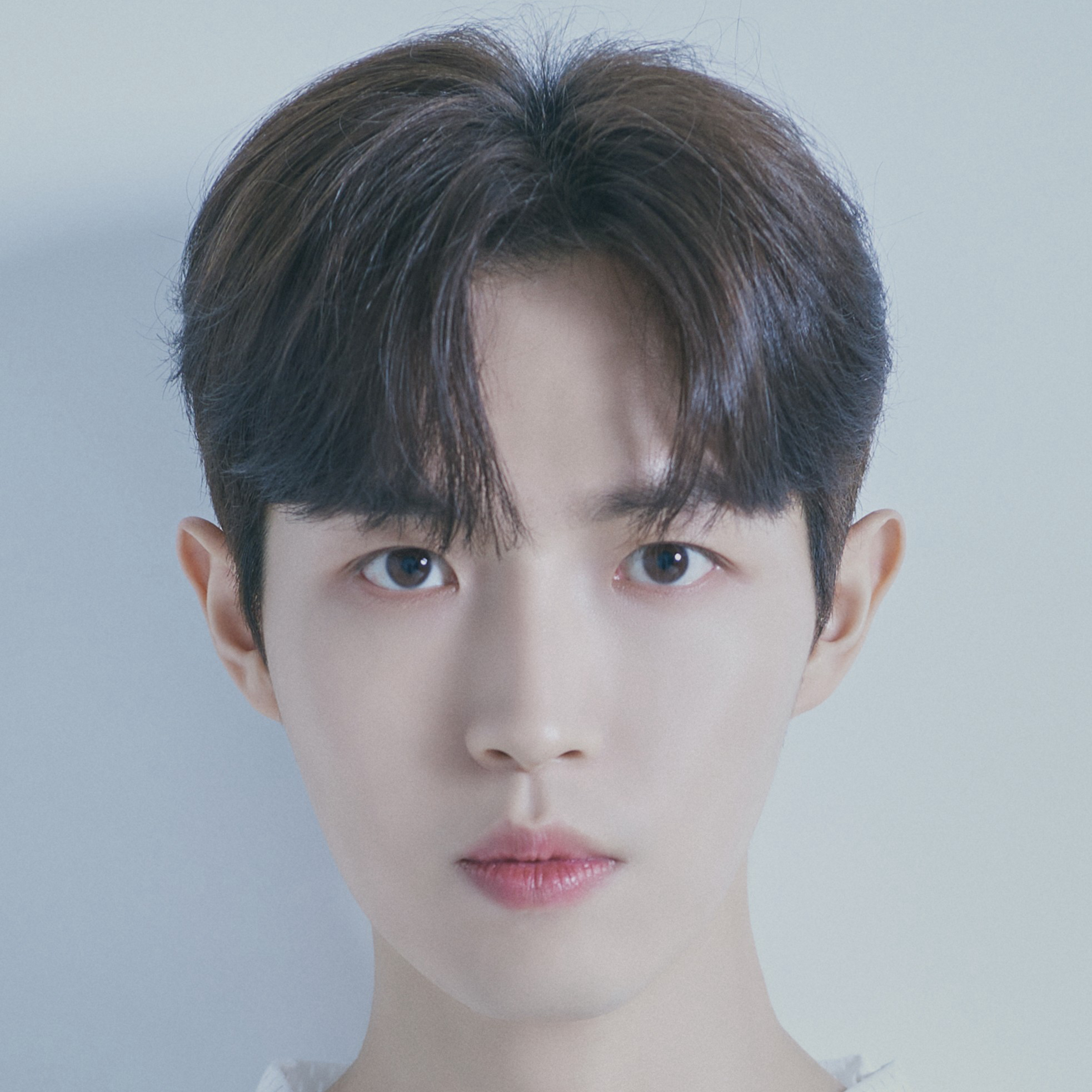 Potret di balik layar Kim Jaehwan