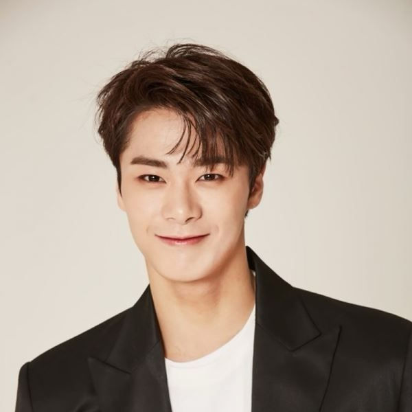 Latest photo of Moonbin (ASTRO)