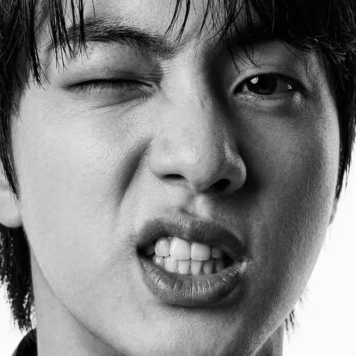 Potret di balik layar Jin (BTS)