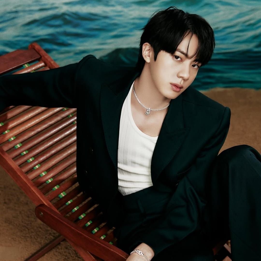 진 (방탄소년단)의 비하인드 컷