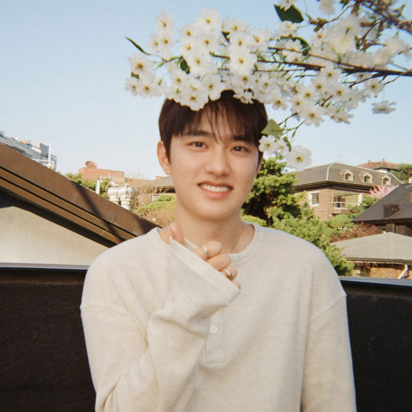 Momen yang diabadikan oleh penggemar D.O. (EXO)