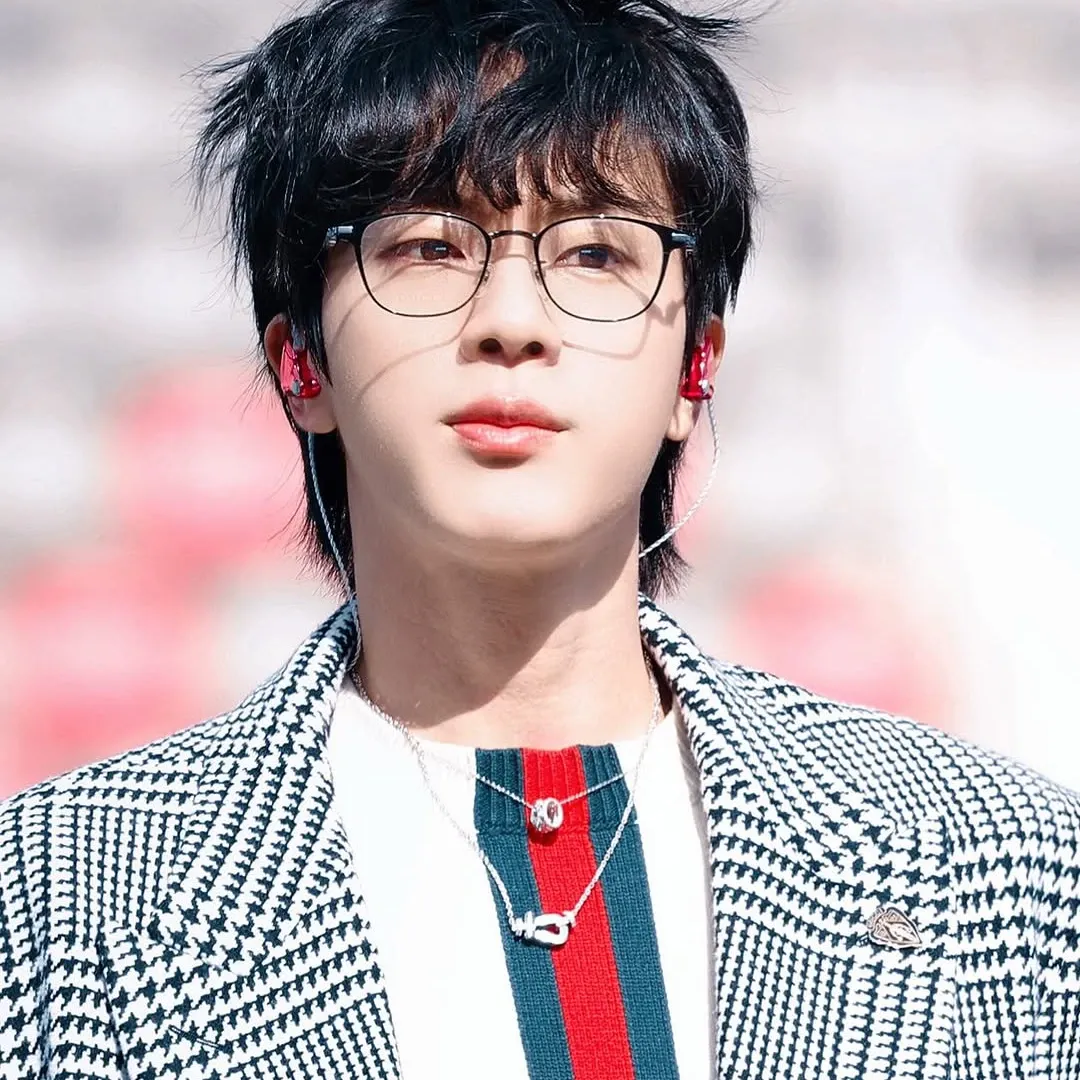 진 (방탄소년단)의 비하인드 컷