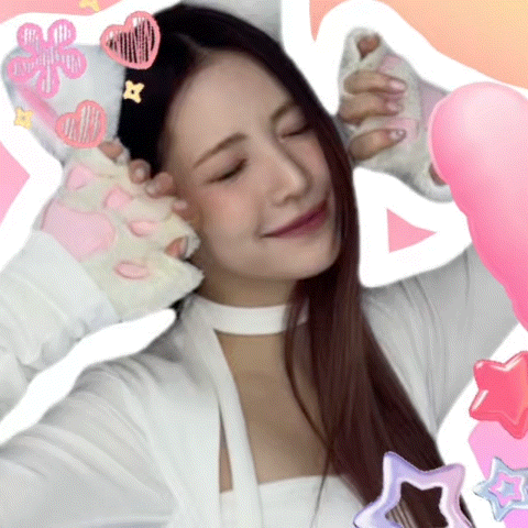 Recent activity shot of Maya (NiziU)