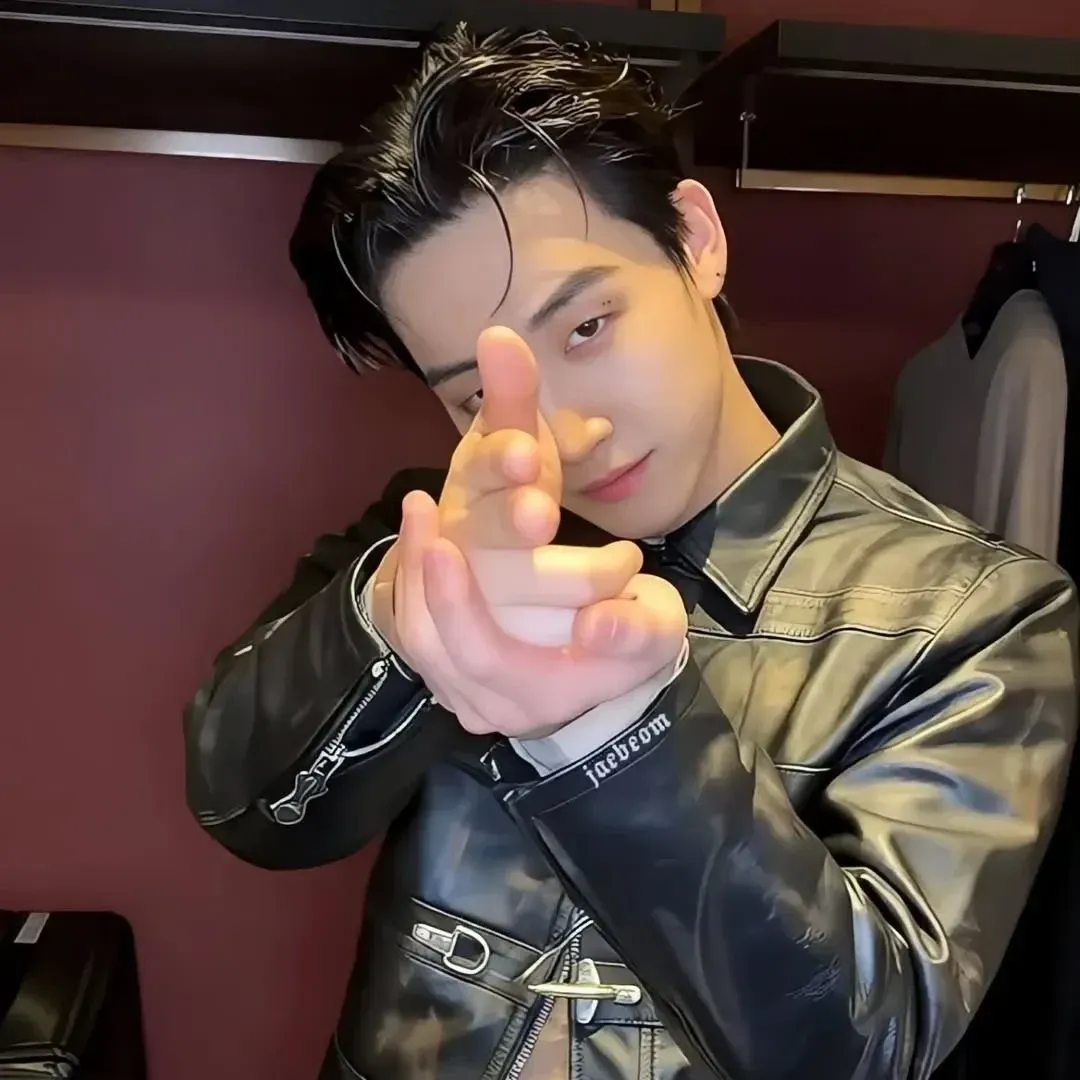 Momen yang diabadikan oleh penggemar JAY B (GOT7)