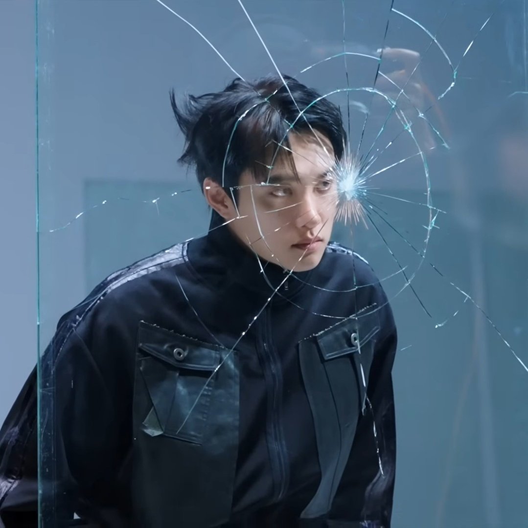 Momen yang diabadikan oleh penggemar D.O. (EXO)