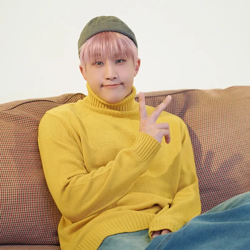 A moment captured by Jinjin (ASTRO)'s fan