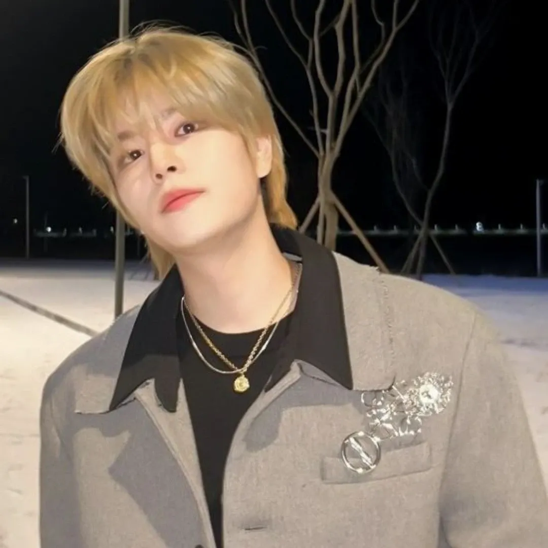Must-see popular post of 승민 (Stray Kids), your favorite