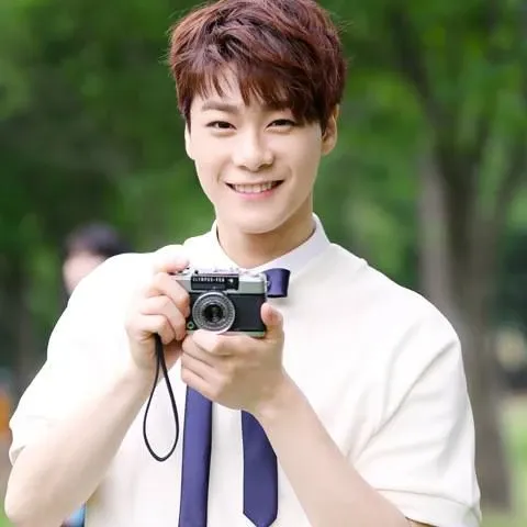 Recent activity shot of Moonbin (ASTRO)