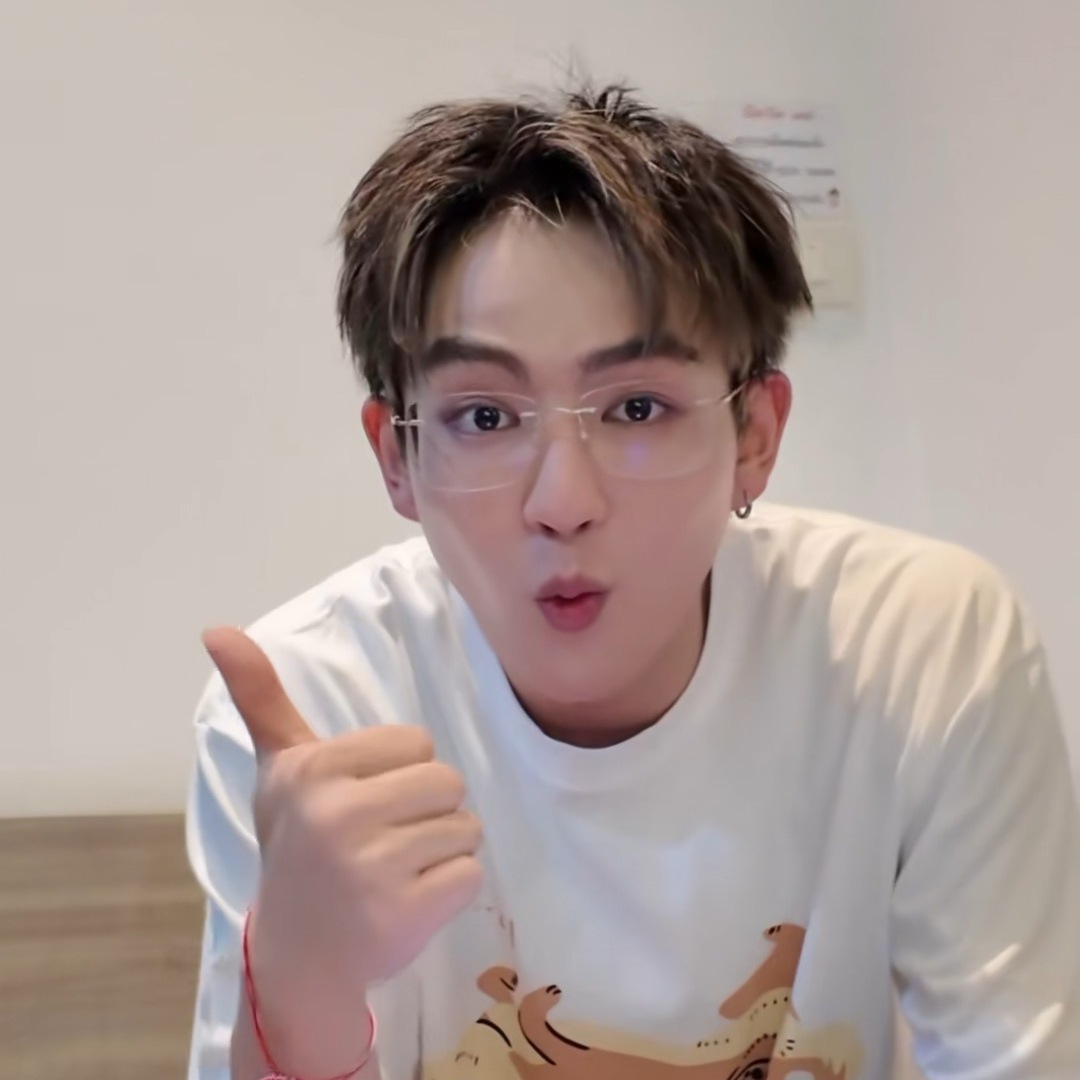 Behind-the-scenes cut of Heart (BUS)