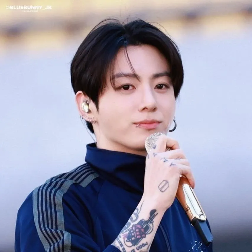 A moment captured by Jungkook (BTS)'s fan