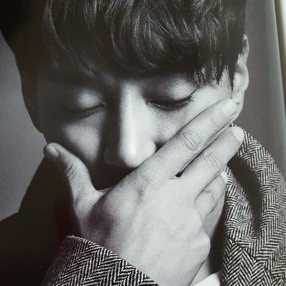 Behind-the-scenes cut of Hwang Chiyeol